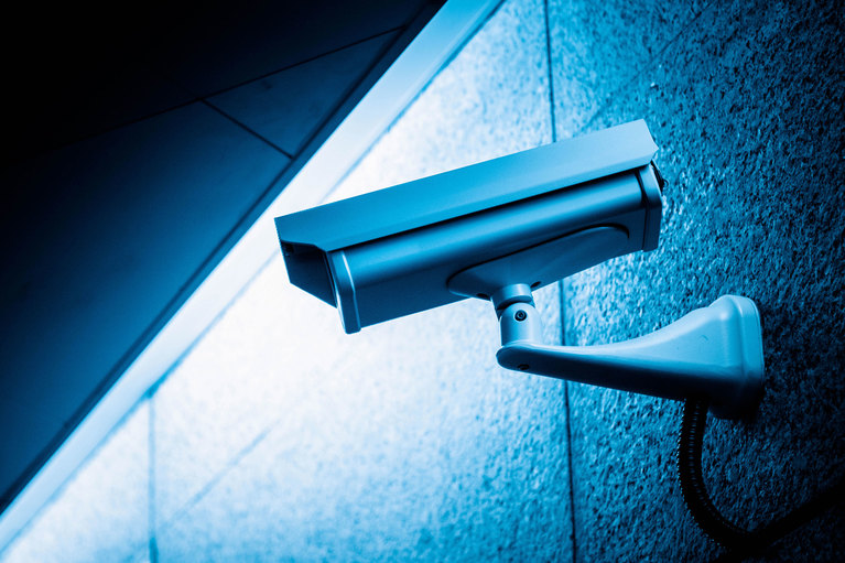 Explosion-proof camera